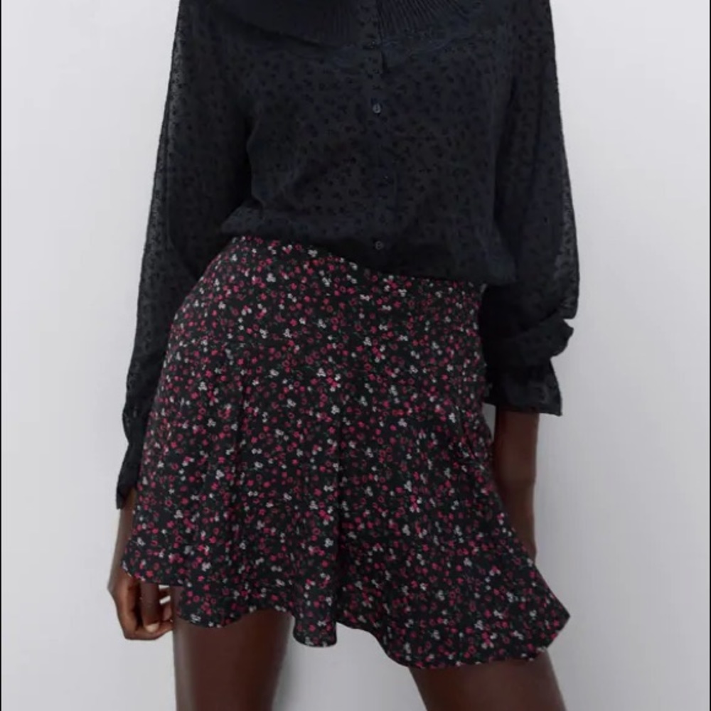 Zara floral skort